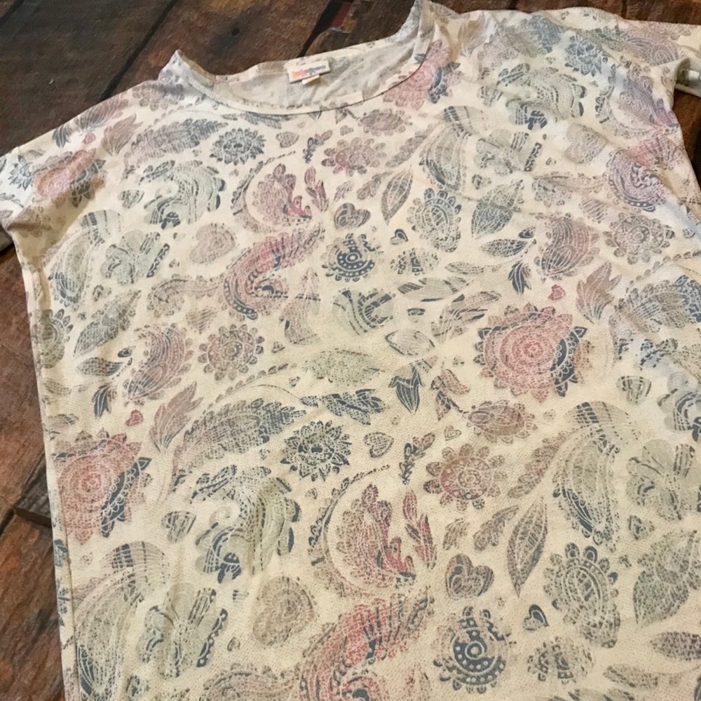 Lularoe Floral Paisley Irma - EEUC